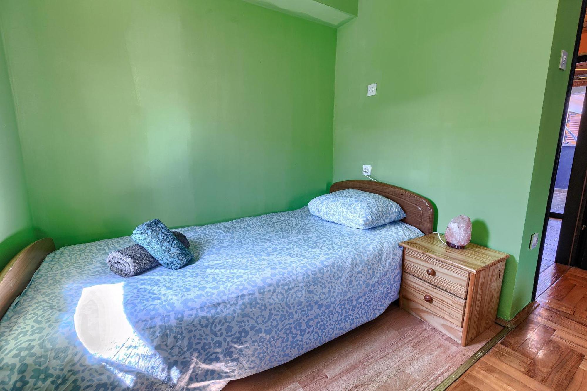 Question 42 - Comfort Apartment *